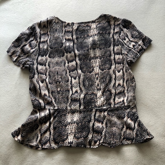 Midnight Peplum Top - Picture 4 of 4